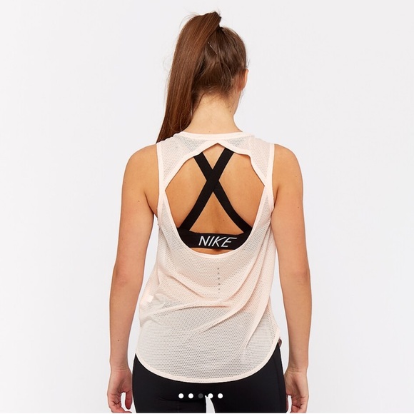 (NWT) Nike Breathe Tank SMALL - Picture 5 of 8